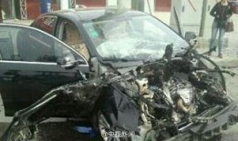 新闻爆料大车车祸现场视频,事故原因引关注